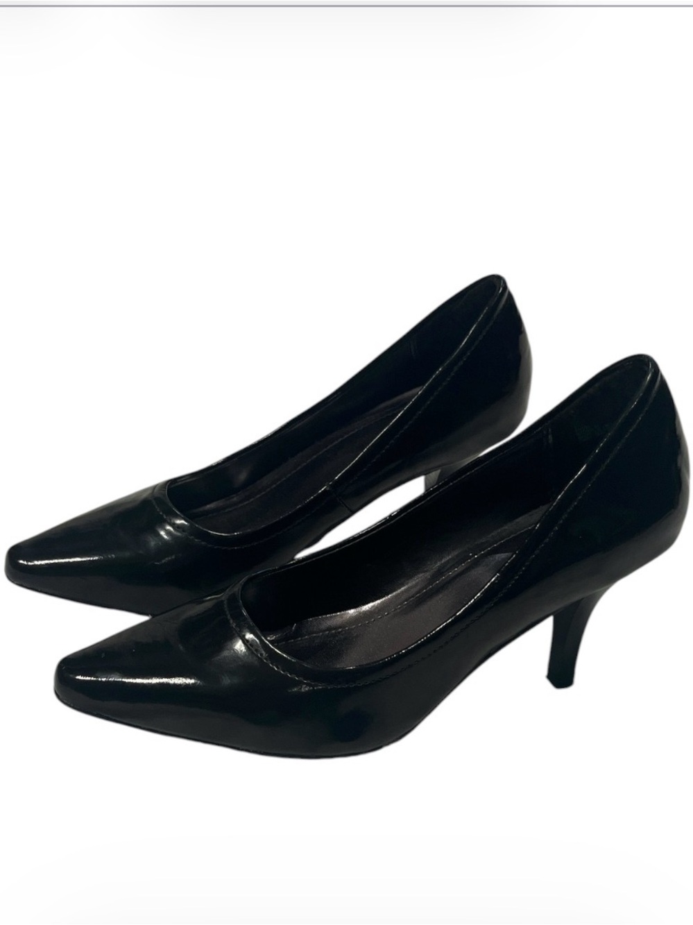 JESSICA Classic Black Patent Pointed Toe Pumps Size 7